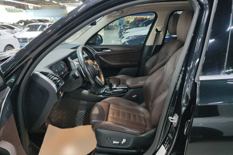 宝马X3 2020款  xDrive28i M运动套装局部细节19