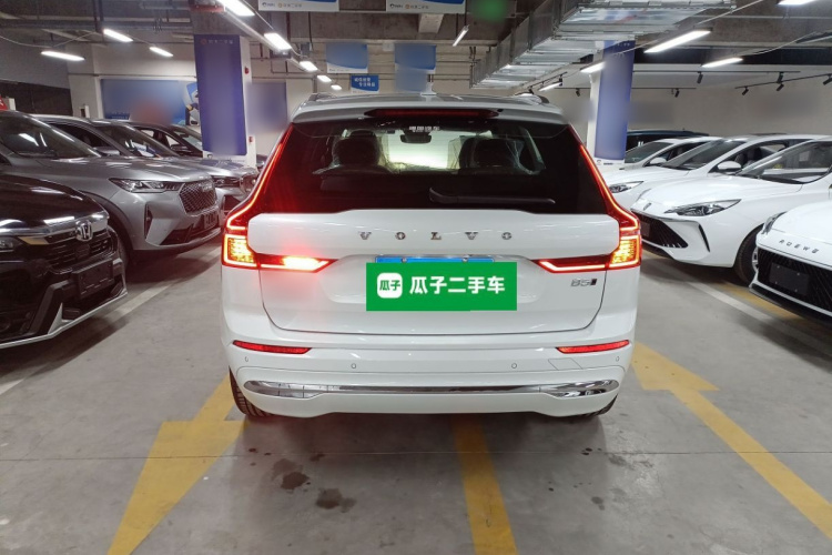 沃尔沃XC60 2026款 B5 四驱智逸豪华版车身外观6