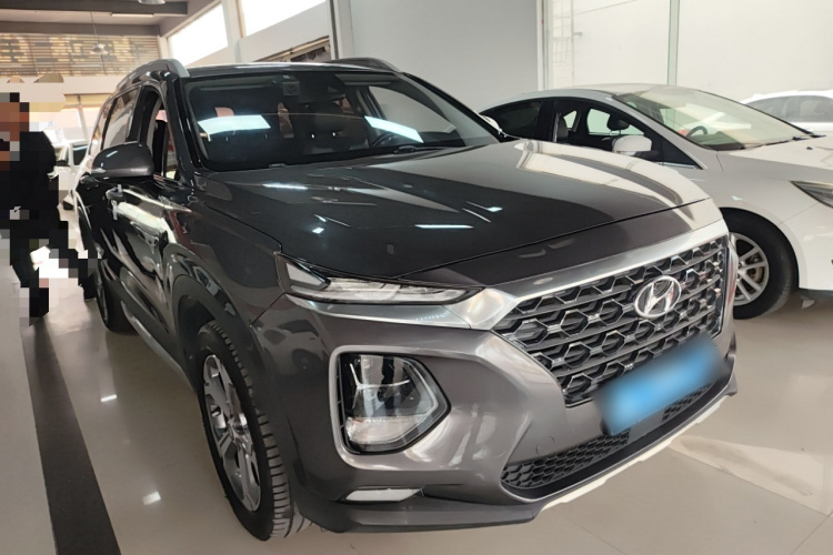 现代 胜达 2019款 380 TGDi DLX 自动两驱智尊版 国VI车身外观3