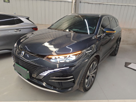 腾势N8 2023款 四驱超混旗舰六座版