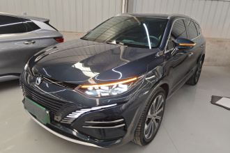 腾势N8 2023款 四驱超混旗舰六座版