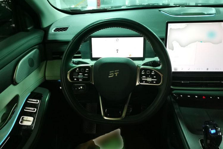 捷途山海L9 2024款 1.5TD 2DHT Pro 7座中控内饰13