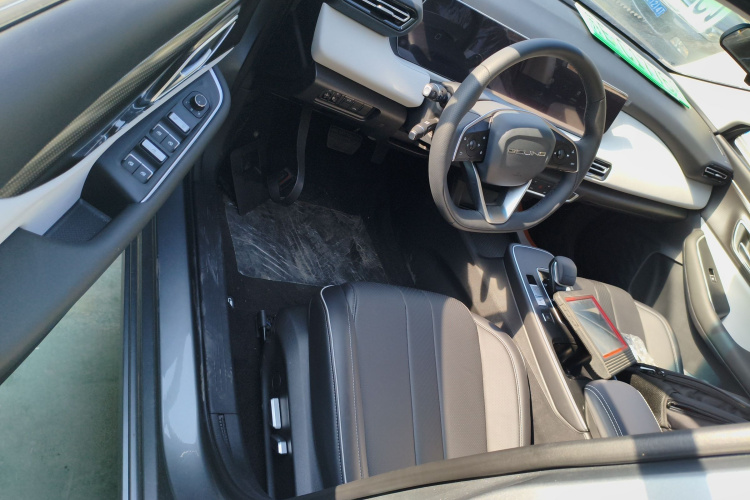 北京汽车 北京EU5 PLUS 2024款 R600 优享出行版中控内饰20