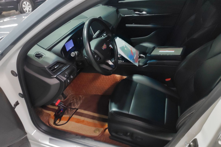 凯迪拉克CT4 2020款 28T 时尚型局部细节19