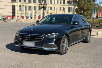 奔驰E级 2021款 E 260 L