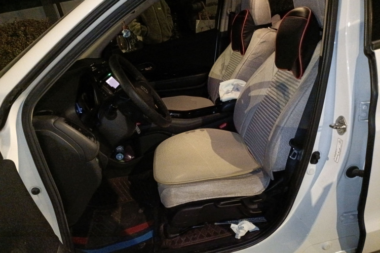 本田 缤智 2015款 1.5L CVT两驱舒适型中控内饰19