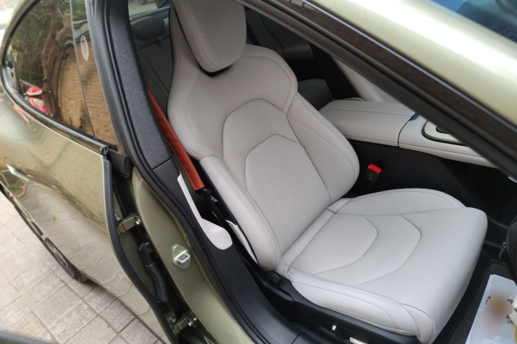 小米汽车 小米SU7 2024款 后驱长续航智驾版局部细节41