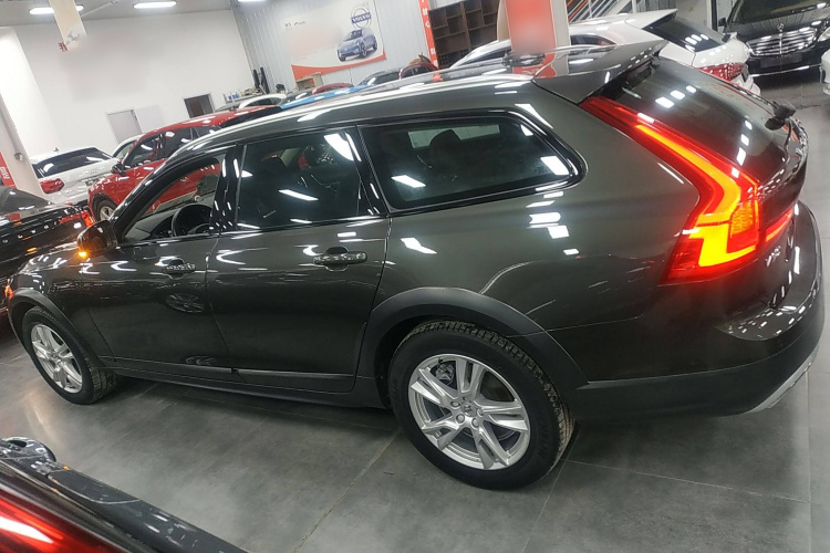 沃尔沃V90 2019款 Cross Country T5 AWD 智远版 国V车身外观4