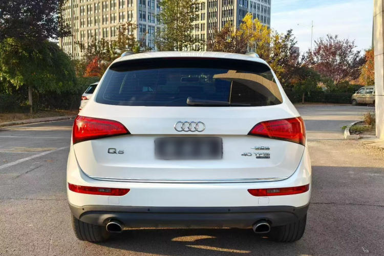 奥迪Q5 2016款 40 TFSI 技术型车身外观6005