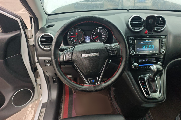 哈弗H6 2017款 经典版 1.5T 自动两驱精英型中控内饰13