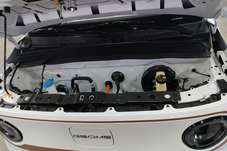 吉利银河 2024款 熊猫mini 200km 耐力熊局部细节24