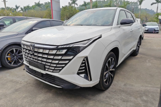 长安UNI-Z新能源 2024款 蓝鲸智电iDD 125km 超越型