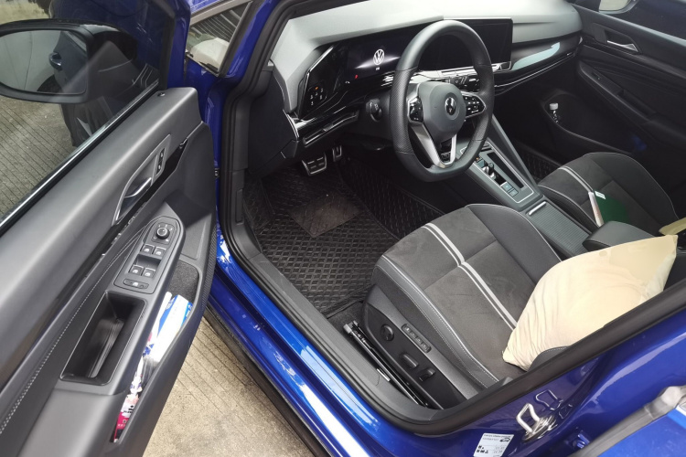 大众 高尔夫 2023款 280TSI DSG R-Line Lite中控内饰20