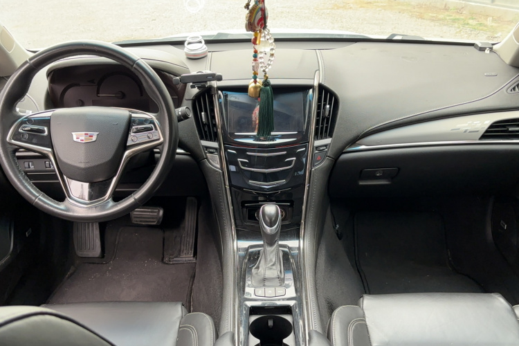 凯迪拉克ATS-L 2016款 28T 时尚型中控内饰7002