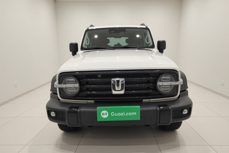 坦克300 2021款 越野版 2.0T 征服者车身外观2