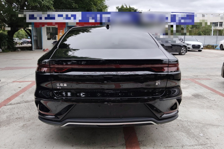 比亚迪 汉 2025款 EV 701KM尊享型车身外观6