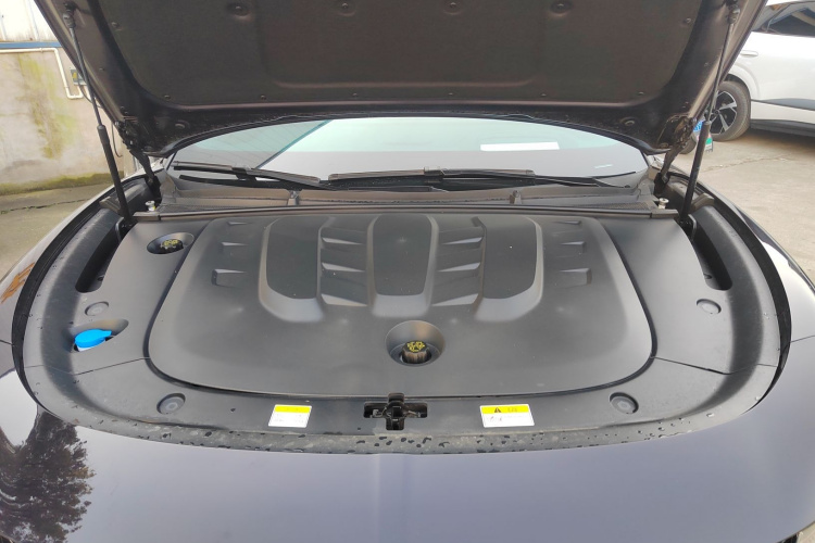 岚图汽车 岚图追光 2024款 PHEV 四驱超长续航旗舰版局部细节24