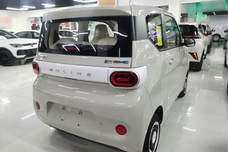 五菱汽车 宏光MINIEV 2024款 第三代 215km 青春版车身外观7