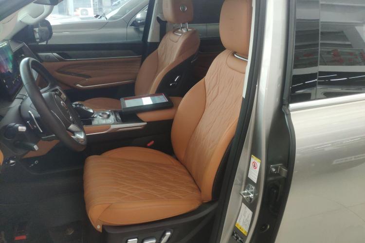 坦克500 2023款 3.0T 运动版 造境型 5座局部细节19