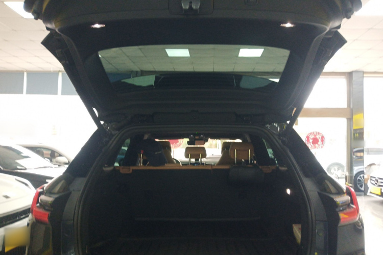 蔚来ES6 2020款 600KM 运动版机舱底盘23