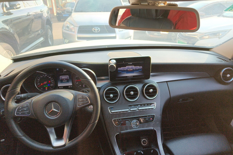 奔驰C级 2015款 C 200 L 运动型中控内饰12