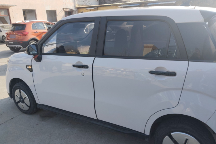 凌宝汽车 凌宝BOX 2022款 李清照Pro版 14.72kWh车身外观6003