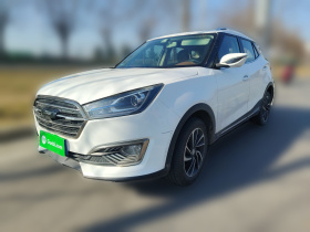 众泰T300 2017款 1.5T CVT尊享型