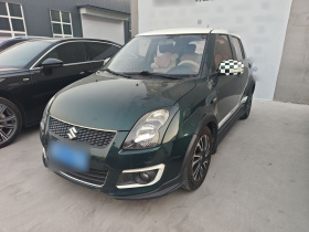 铃木 雨燕 2016款 1.5L 自动时尚型酷玩版