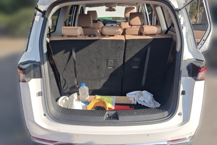 五菱汽车 五菱佳辰 2022款 1.5T CVT尊享旗舰型中控内饰23