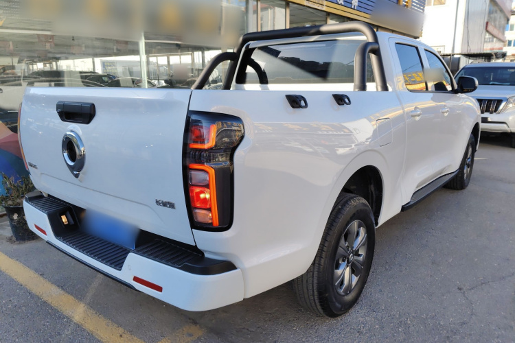 长城 炮 2023款 2.0T商用版自动汽油四驱精英型长箱GW4C20B车身外观6005