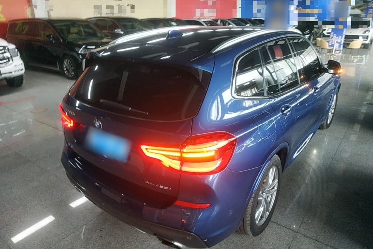 宝马X3 2018款 xDrive28i M运动套装 国VI车身外观6005