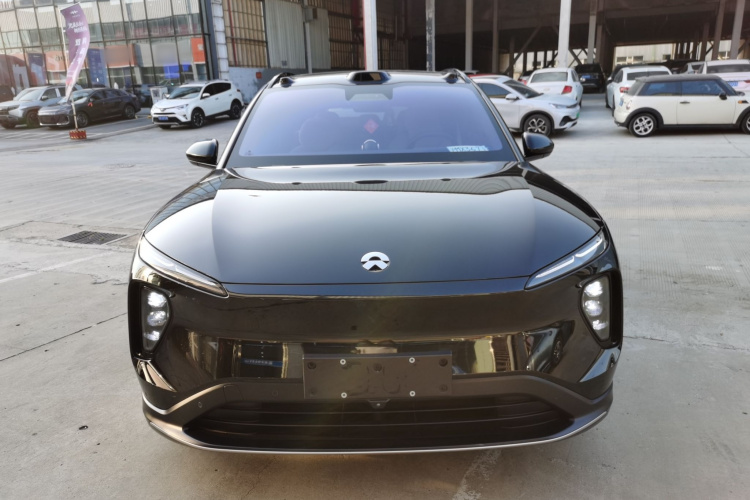 蔚来ES6 2024款 75kWh车身外观2