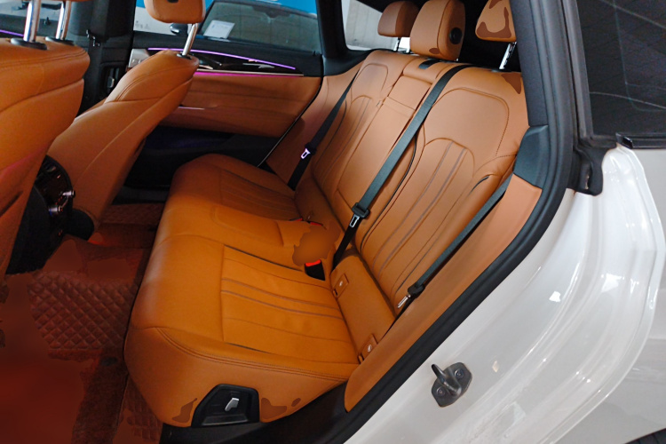 宝马6系GT 2022款 630i M运动套装中控内饰21