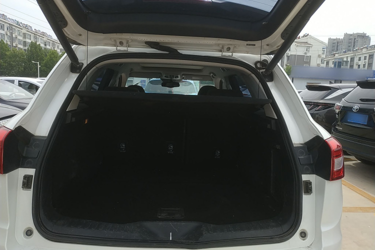 哈弗H7 2016款 蓝标H7 2.0T 自动豪华型局部细节23