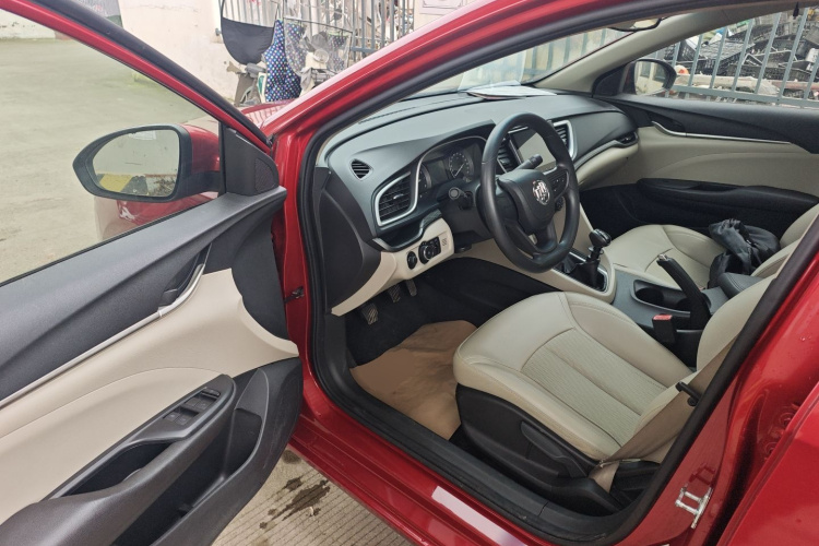 别克 英朗 2016款 15N 手动精英型中控内饰20