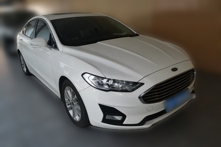 福特 蒙迪欧 2020款 EcoBoost 180 时尚型车身外观3