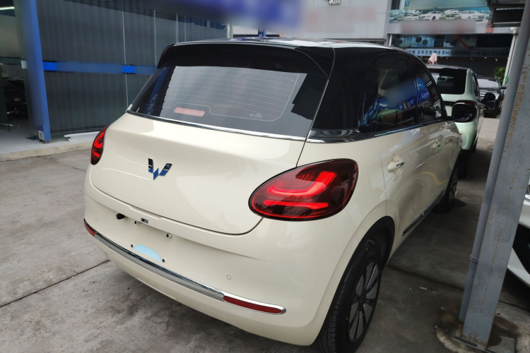 五菱汽车 五菱缤果 2025款 333km 灵犀互联款车身外观7