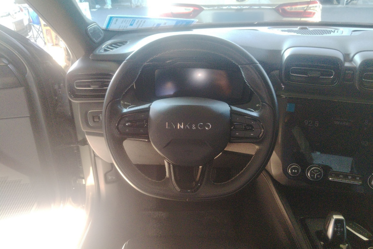 领克03 2022款 2.0TD DCT劲Pro局部细节13