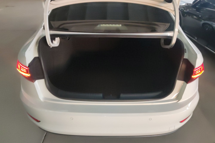 大众 速腾 2020款 280TSI DSG舒适型 国VI机舱底盘23