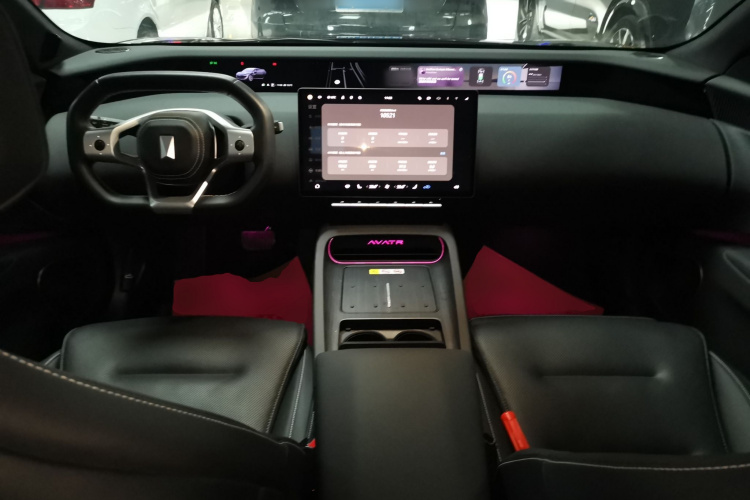 阿维塔12 2025款 Ultra增程版中控内饰7002
