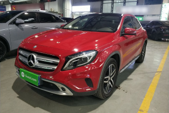 奔驰GLA 2015款 GLA 220 4MATIC 时尚型