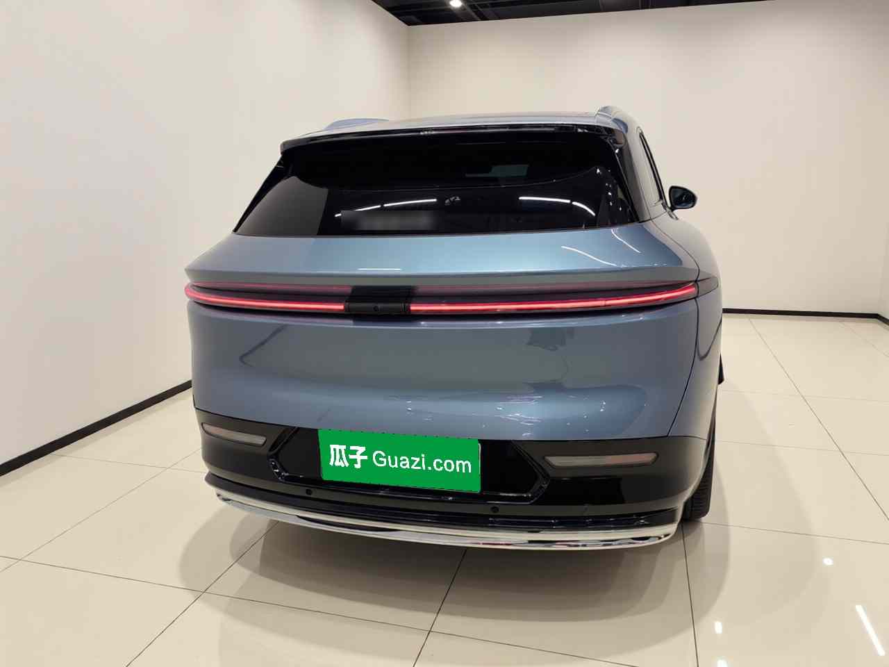 极氪7X 2025款 75kWh 后驱智驾版(4)