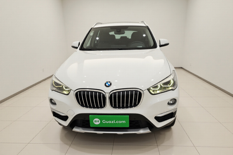 宝马X1 2016款 sDrive20Li 豪华型车身外观2