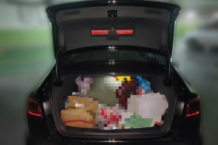 奥迪A6L 2018款 30周年年型 45 TFSI quattro 运动型中控内饰23