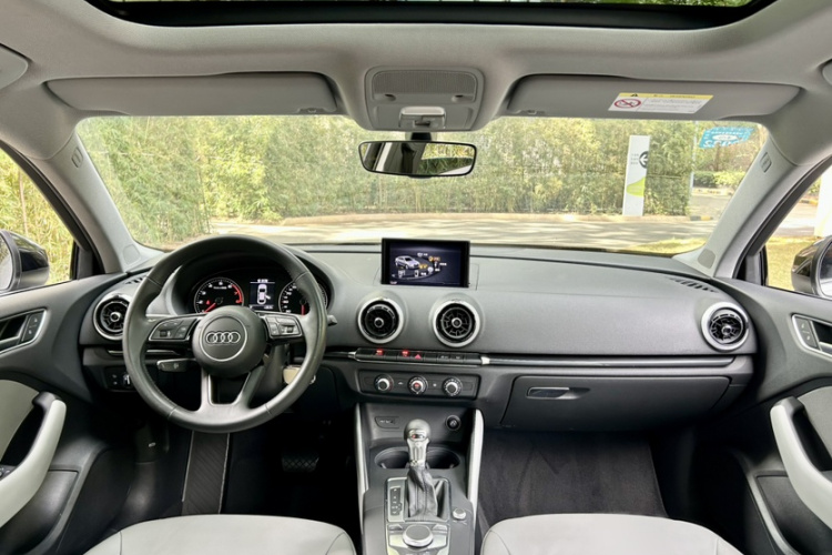 奥迪A3 2020款 Limousine 35 TFSI 时尚型 国VI中控内饰7002