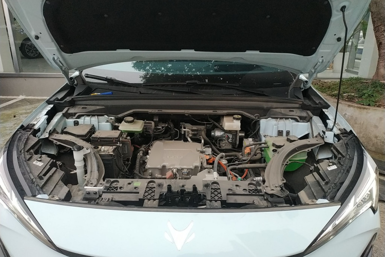 ARCFOX极狐 极狐 阿尔法T5(ARCFOX αT5) 2024款 660 MAX局部细节24