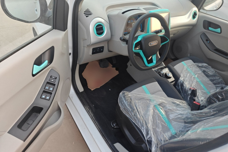 江铃集团新能源 易至EV2 2024款 201km 舒适型中控内饰20