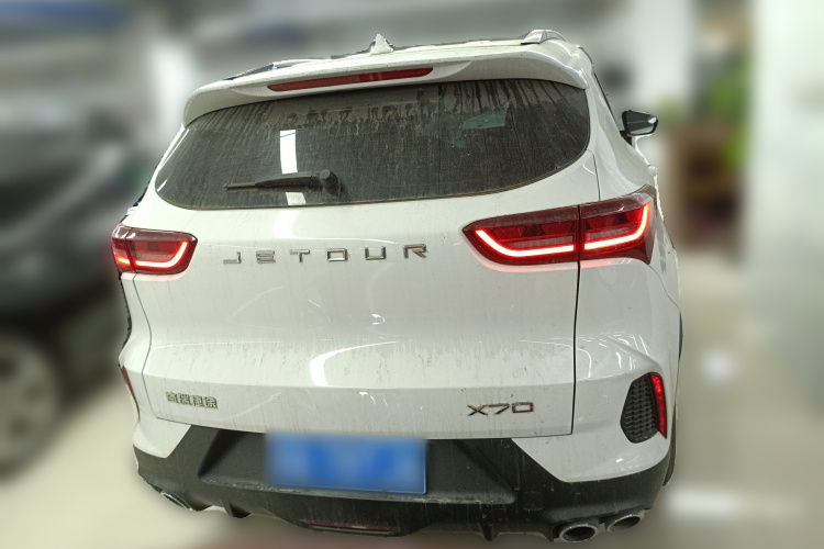 捷途X70 2023款 1.5T 手动超越版 5座车身外观6004