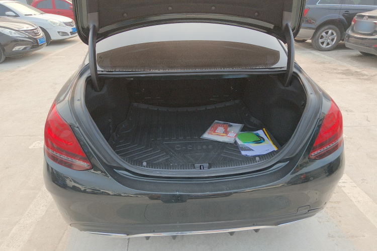 奔驰C级 2021款 C 200 L 时尚型运动版机舱底盘23