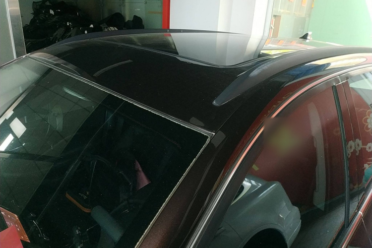 别克 昂科威 2020款 20T 两驱领先型车身外观57